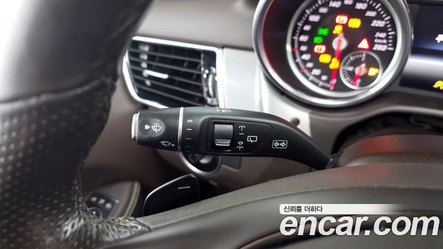 Mercedes-Benz GLE-Class GLE350 d 4MATIC