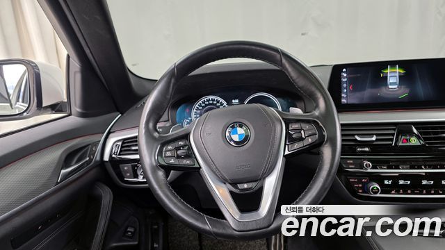 BMW 5-Series 530i M Sport Package