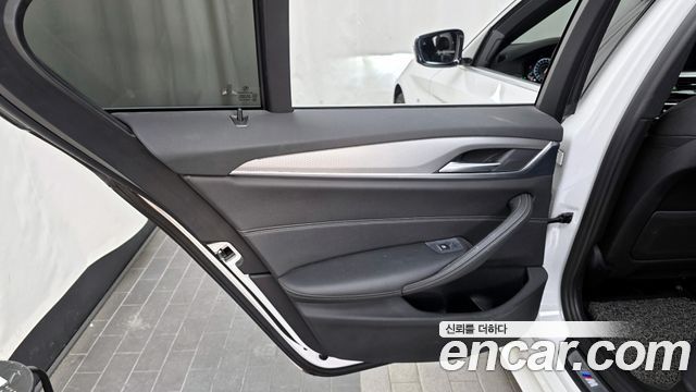 BMW 5-Series 530i M Sport Package