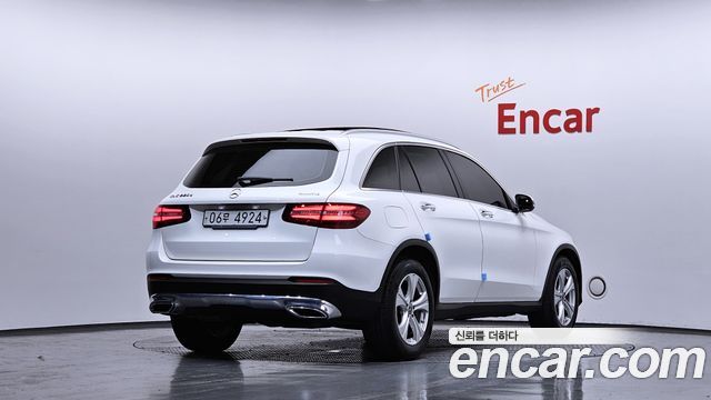 Mercedes-Benz GLC-Class GLC220 d 4MATIC
