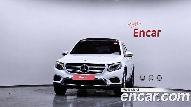 Mercedes-Benz GLC-Class GLC220 d 4MATIC