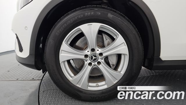 Mercedes-Benz GLC-Class GLC220 d 4MATIC