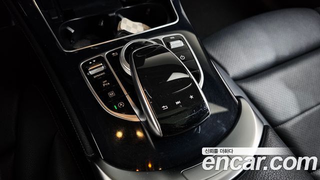 Mercedes-Benz GLC-Class GLC220 d 4MATIC