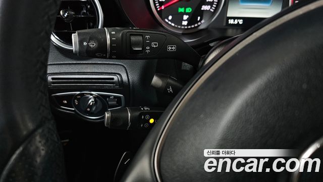 Mercedes-Benz GLC-Class GLC220 d 4MATIC
