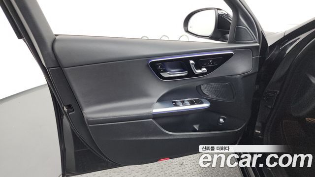 Mercedes-Benz C-Class C200 Avantgarde