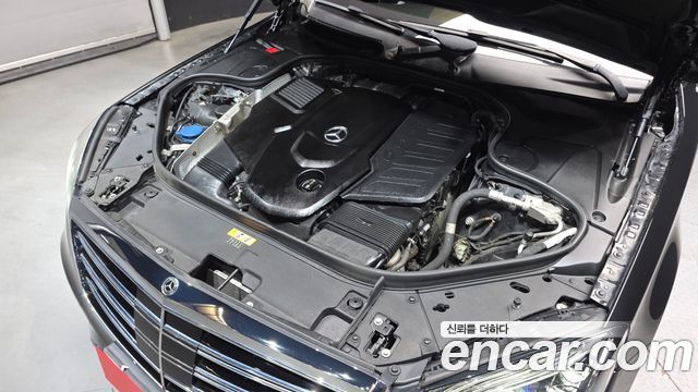 Mercedes-Benz S-Class S350 d 4MATIC AMG Line
