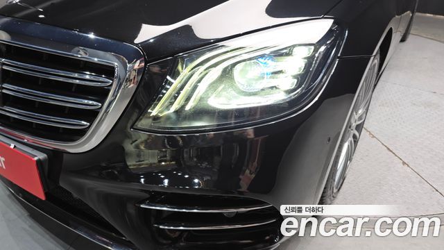 Mercedes-Benz S-Class S350 d 4MATIC AMG Line