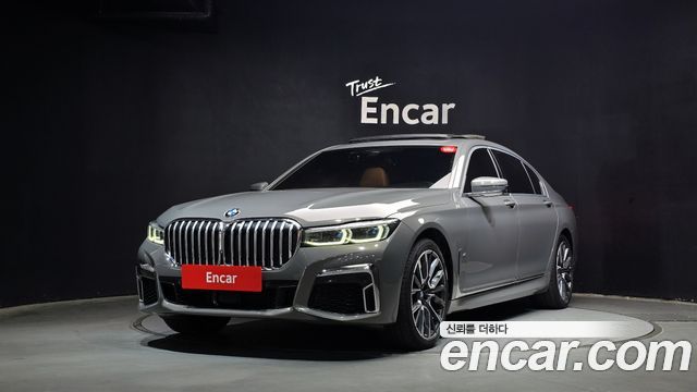 BMW 7-Series 740Li xDrive M Sport Package