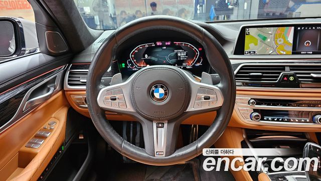 BMW 7-Series 740Li xDrive M Sport Package