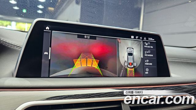BMW 7-Series 740Li xDrive M Sport Package