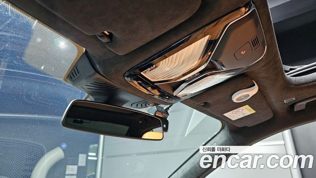 BMW 7-Series 740Li xDrive M Sport Package