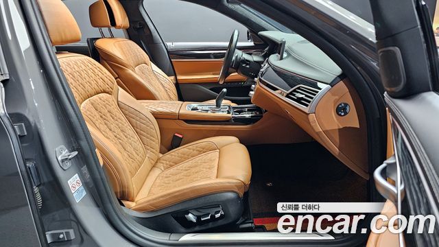 BMW 7-Series 740Li xDrive M Sport Package