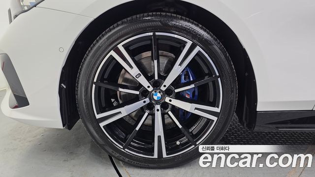 BMW 5-Series 530i xDrive M Sport