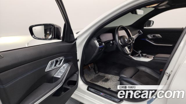 BMW 3-Series 320d xDrive M Sport