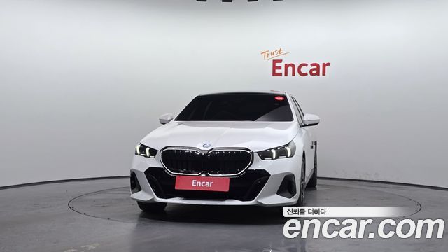 BMW 5-Series 530e xDrive M Sport Pro