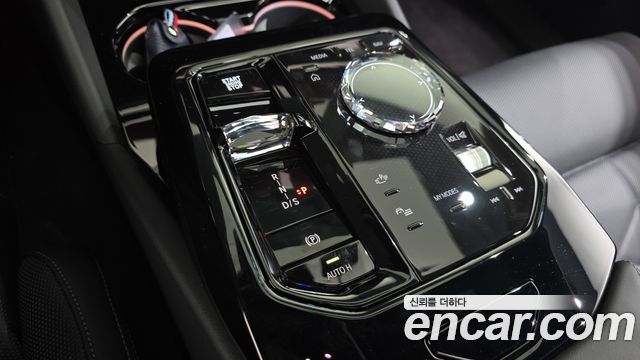 BMW 5-Series 530e xDrive M Sport Pro