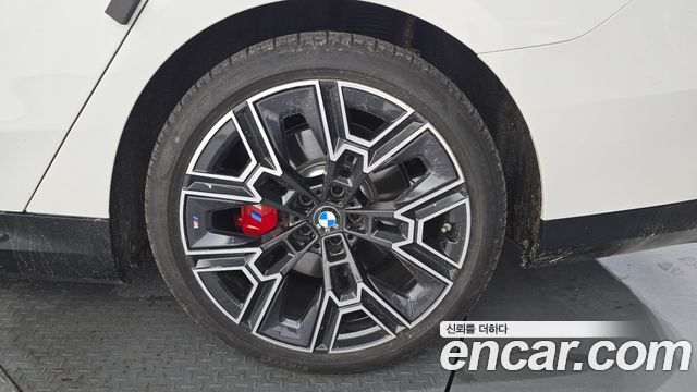 BMW 5-Series 530e xDrive M Sport Pro