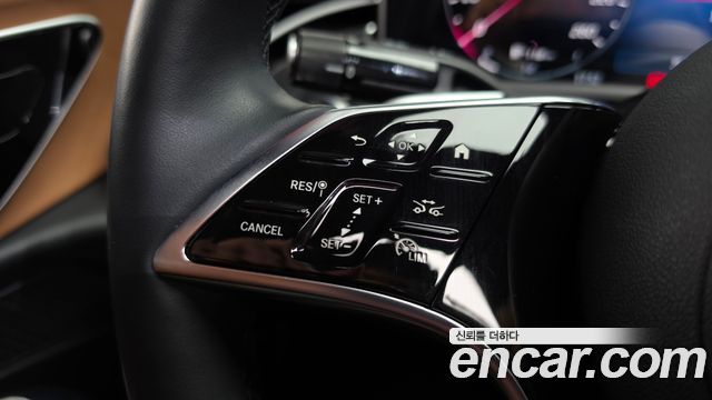 Mercedes-Benz E-Class E200 Avantgarde