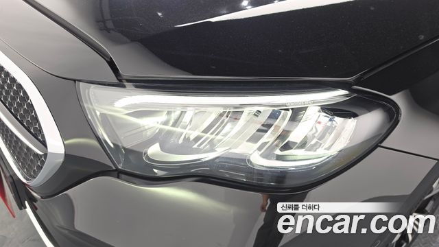 Mercedes-Benz E-Class E200 Avantgarde