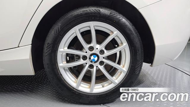 BMW 1-Series 118d JOY 5DOOR