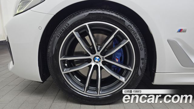 BMW 5-Series 520i M Sport
