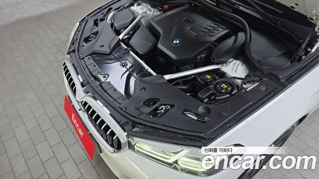 BMW 5-Series 520i M Sport