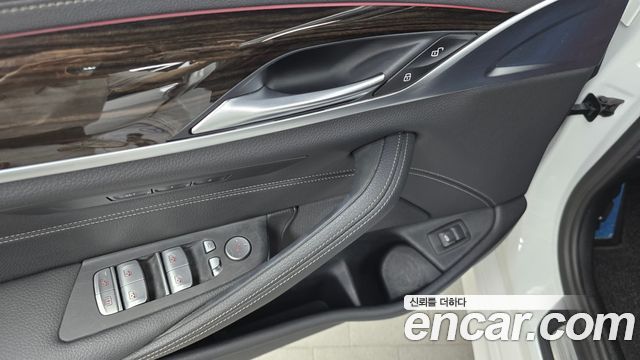 BMW 5-Series 520i M Sport