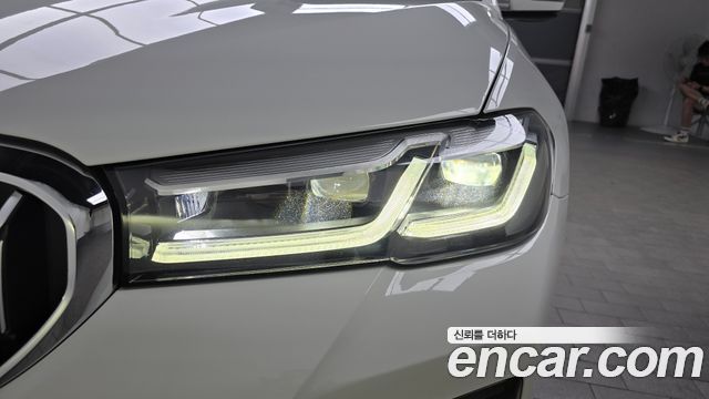 BMW 5-Series 520i M Sport