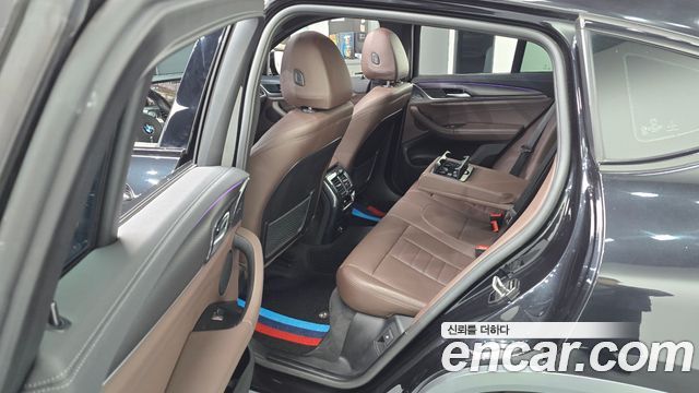BMW X4 xDrive20i M Sports X Onlile Exclusive Edition