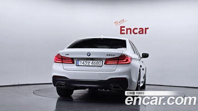 BMW 5-Series 520d xDrive M Sport Package Plus