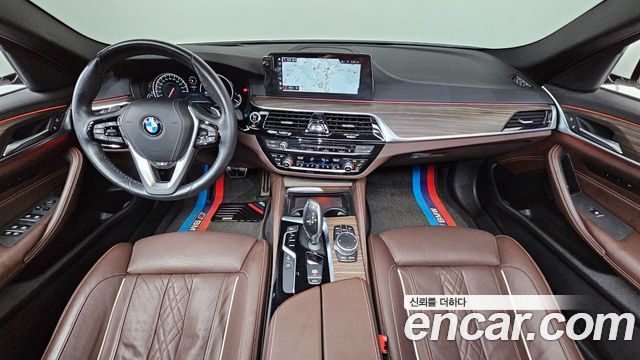 BMW 5-Series 520d xDrive M Sport Package Plus