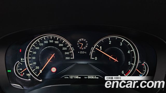 BMW 5-Series 520d xDrive M Sport Package Plus