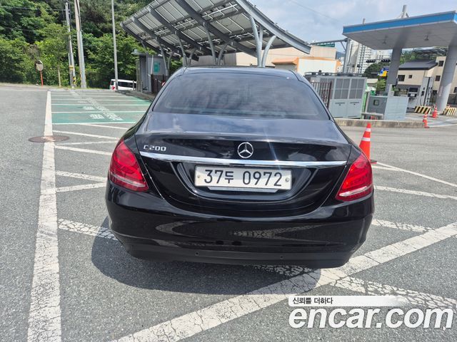Mercedes-Benz C-Class C200