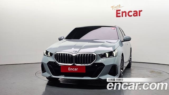 BMW 5-Series 530i xDrive M Sport