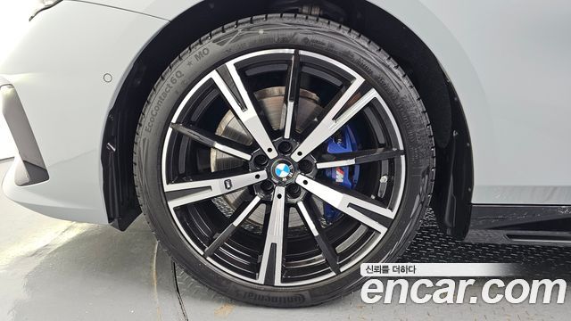 BMW 5-Series 530i xDrive M Sport
