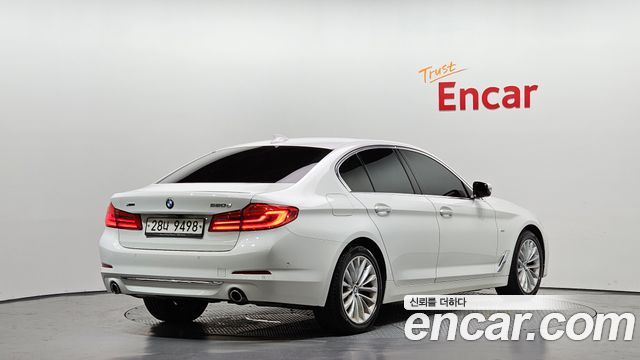 BMW 5-Series 520d Luxury Special Edition