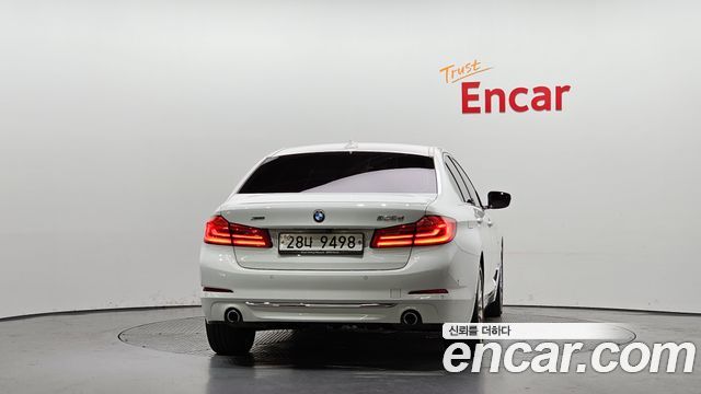 BMW 5-Series 520d Luxury Special Edition