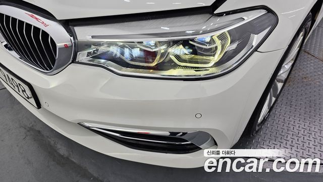 BMW 5-Series 520d Luxury Special Edition