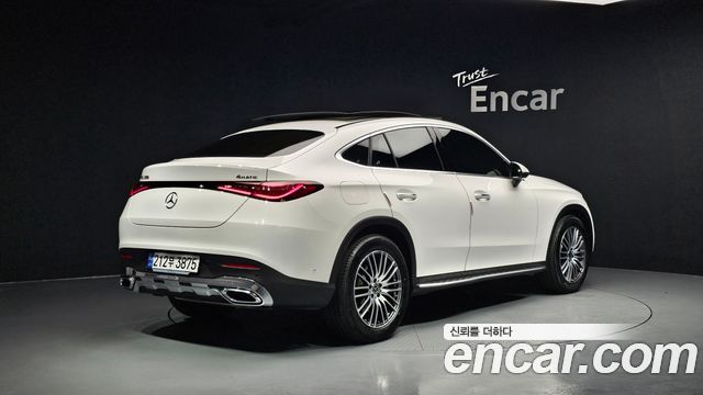 Mercedes-Benz GLC-Class GLC300 4MATIC Avnatgarde Coupe