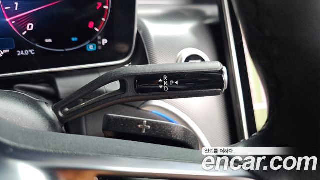 Mercedes-Benz GLC-Class GLC300 4MATIC Avnatgarde Coupe