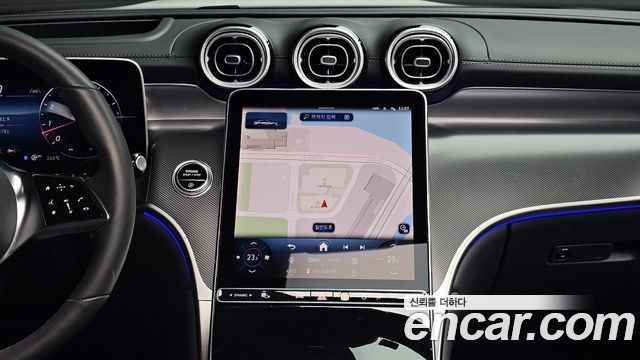 Mercedes-Benz GLC-Class GLC300 4MATIC Avnatgarde Coupe