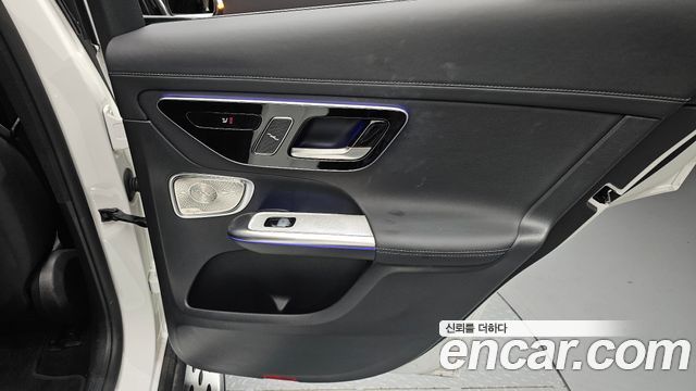 Mercedes-Benz GLC-Class GLC300 4MATIC Avnatgarde Coupe