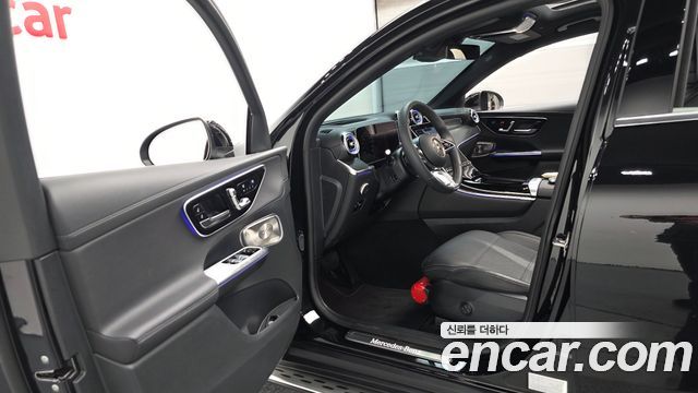 Mercedes-Benz GLC-Class GLC300 4MATIC Avnatgarde Coupe