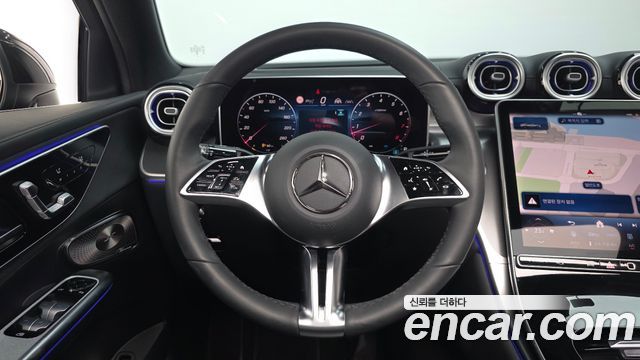 Mercedes-Benz GLC-Class GLC300 4MATIC Avnatgarde Coupe