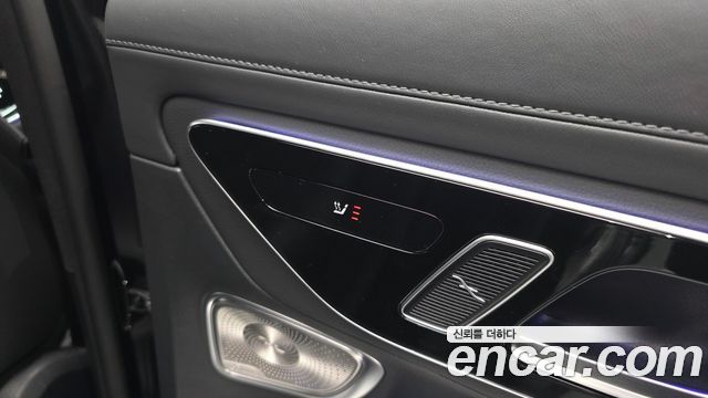 Mercedes-Benz GLC-Class GLC300 4MATIC Avnatgarde Coupe