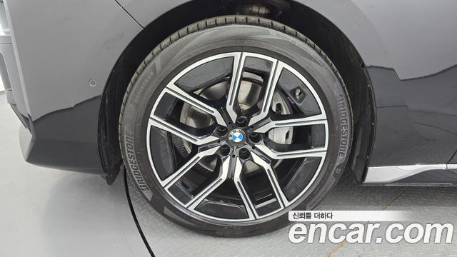 BMW 7-Series 740d xDrive M Sport