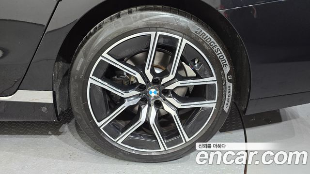 BMW 7-Series 740d xDrive M Sport