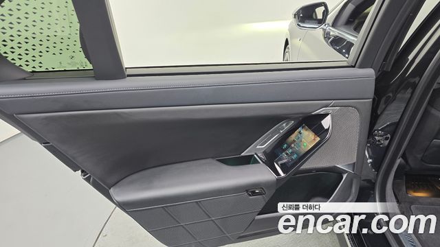 BMW 7-Series 740d xDrive M Sport