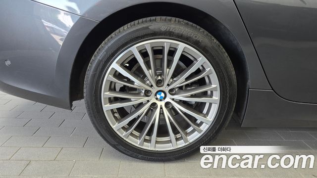 BMW 3-Series 320d Luxury