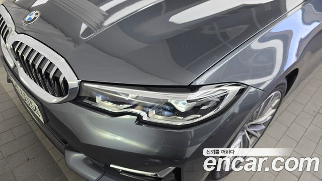 BMW 3-Series 320d Luxury